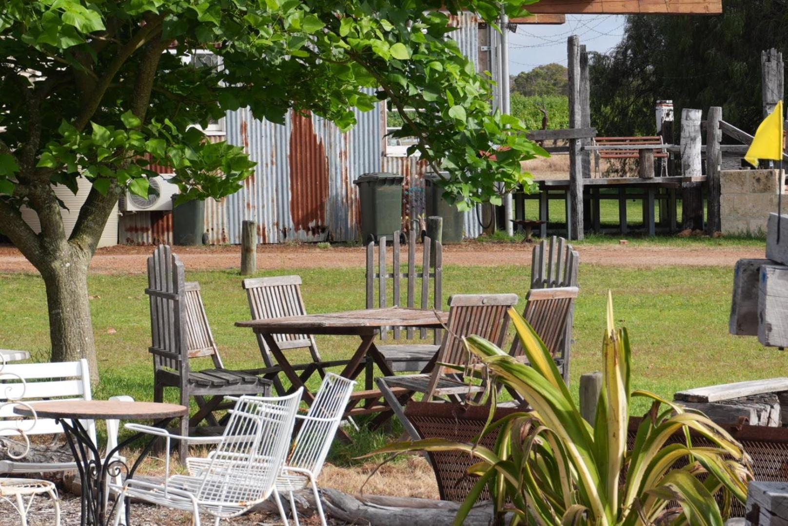 Silversprings Spa Retreat Pet Friendly Cottages And Glampings Metricup Zewnętrze zdjęcie