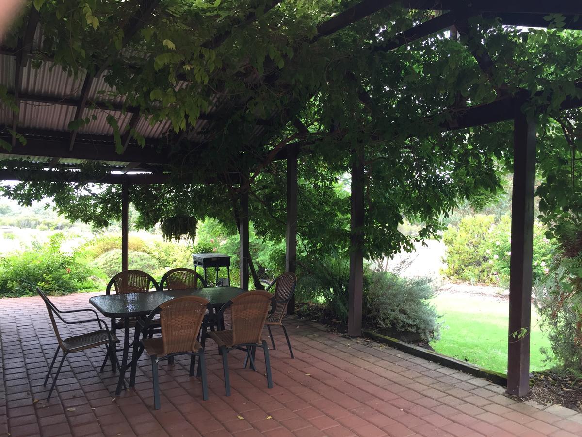 Silversprings Spa Retreat Pet Friendly Cottages And Glampings Metricup Zewnętrze zdjęcie